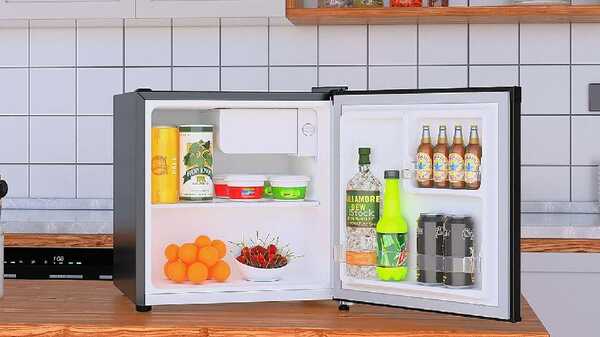 Mini réfrigérateur Bar 46 L CSD46D4 CHIQ : l'outil qui garde les fruits au frais